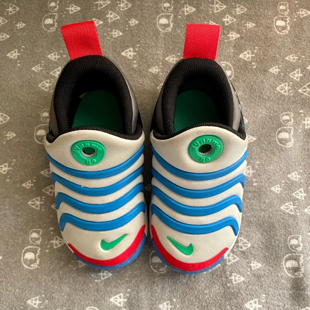 Baby Nike Dynamo Go Sneakers